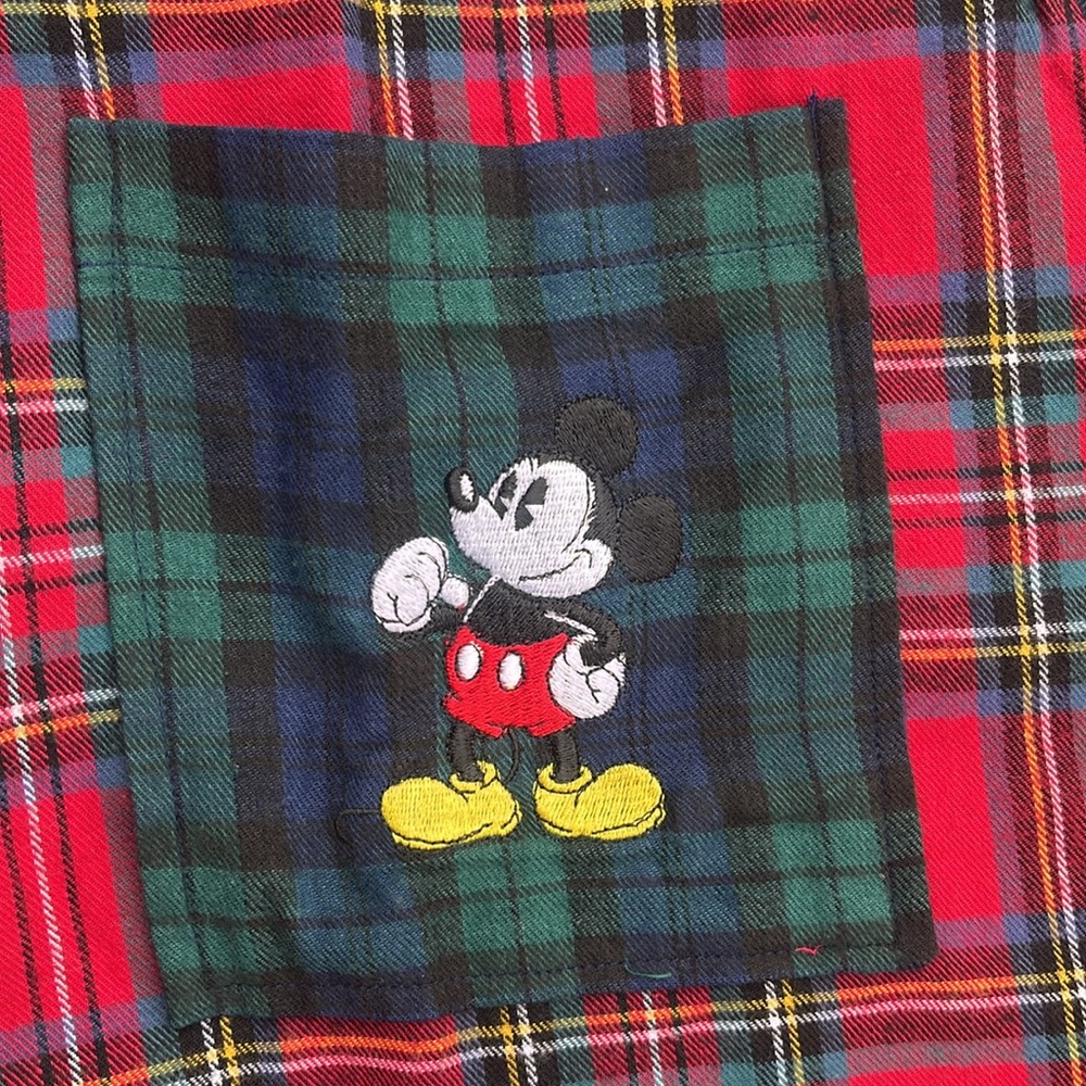 Disney nightshirt. - Picture 4 of 6